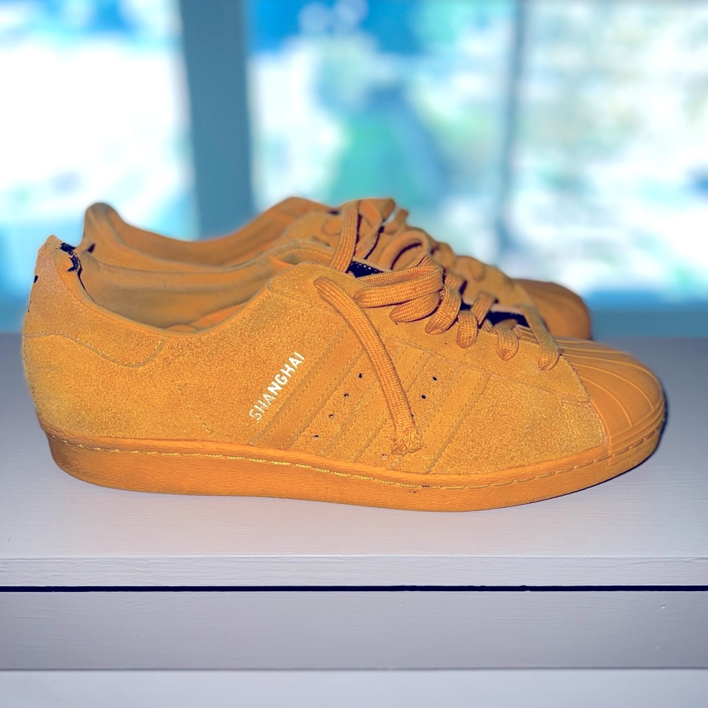 USED! RARE SIZE AND COLOR ADIDAS STAN SMITH “SHANGHAI” *WARN CONDITION* size 13